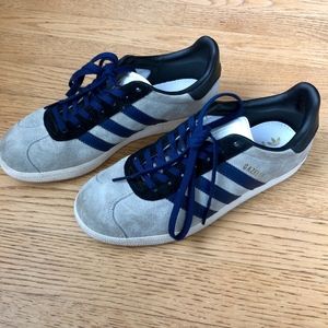 Adidas Gazelle Suede Sneakers, Size 6, barely worn